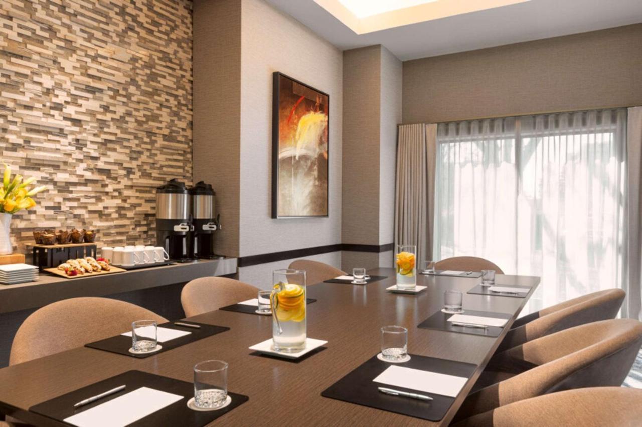 เดอะ พลาซา สวีท โฮเต็ล Hotel ซานตาคลารา ภายนอก รูปภาพ